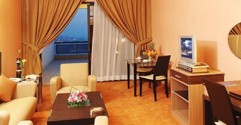 Regency Palace Hotel Jounieh Exterior foto